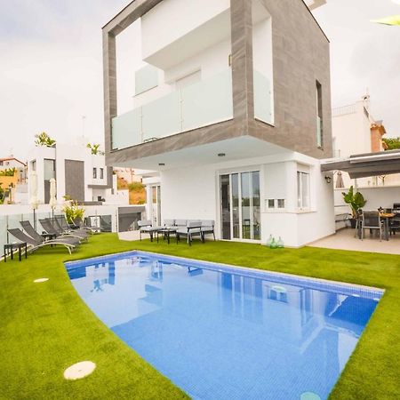 Villa Antonio Pulga ネルハ エクステリア 写真
